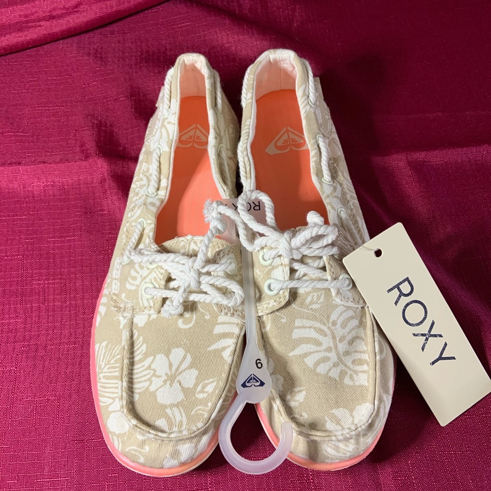 Women’s Roxy La Jolla Shoes 👟